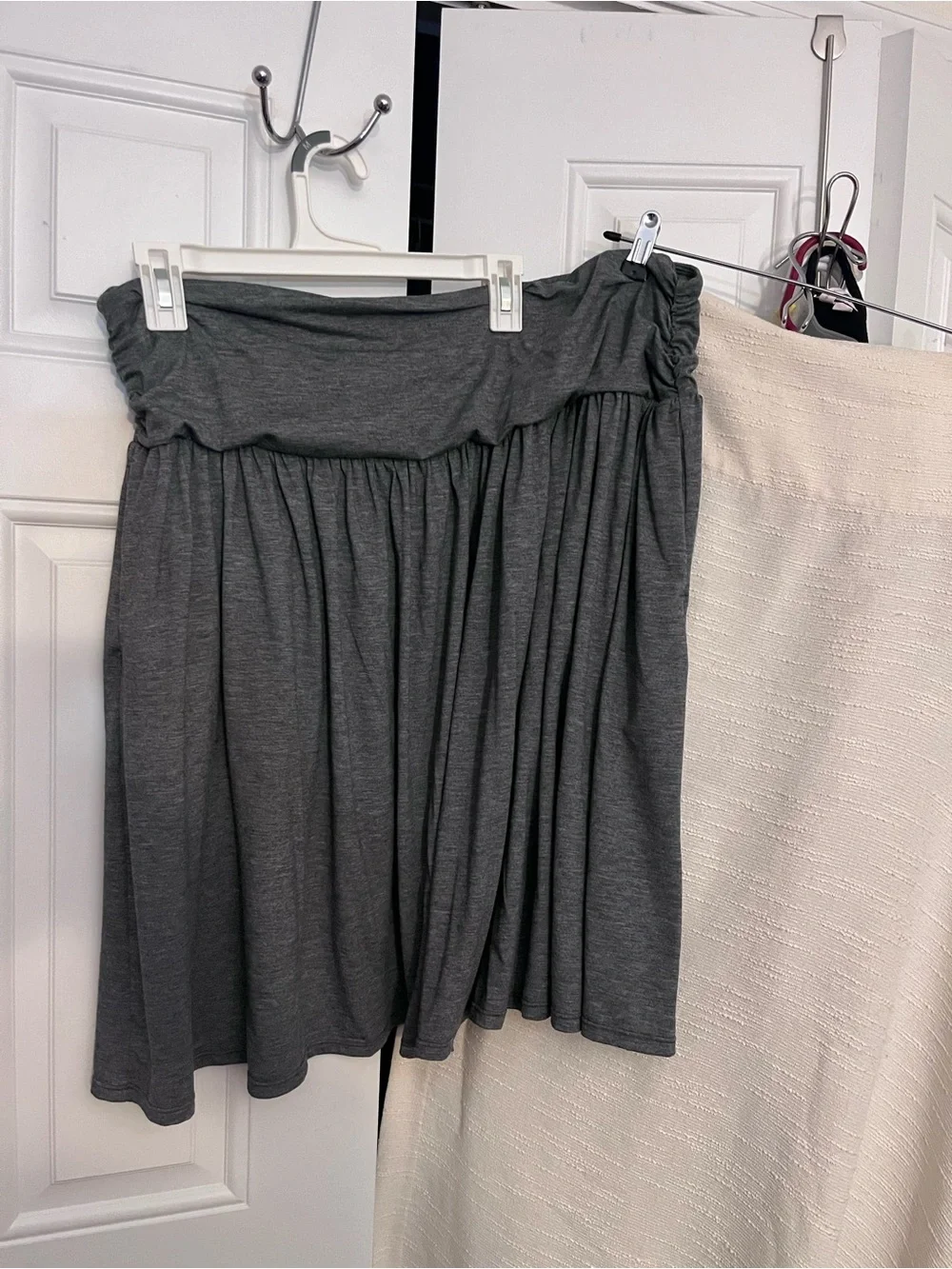 Grey Halara Wide ruched waistband with POCKETS